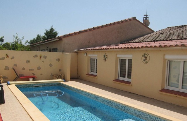 Villa Latour-Bas-Elne, 3 bedrooms, 10 persons
