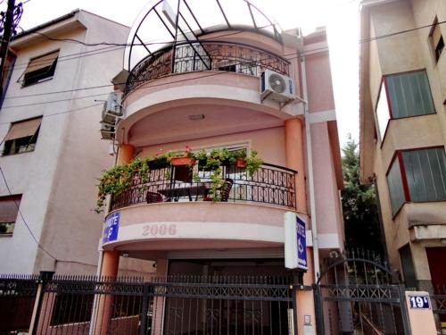Villa LD