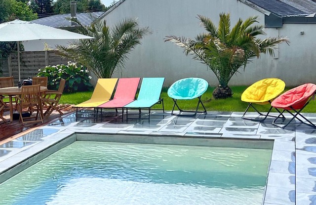 Villa Leonic - Swimming pool and Jacuzzi