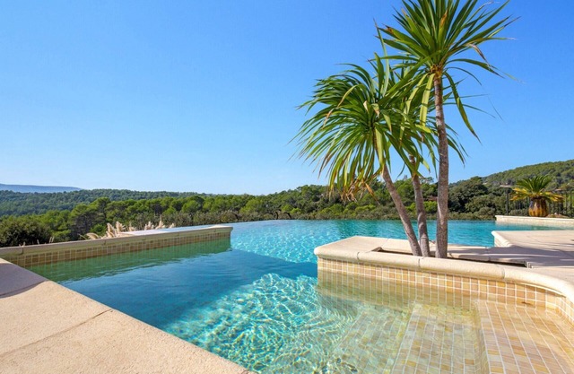 Villa Les Etoiles by Villa Plus