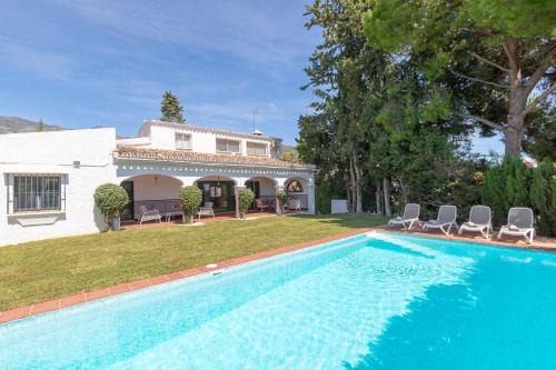 Villa Los Tres Almendros