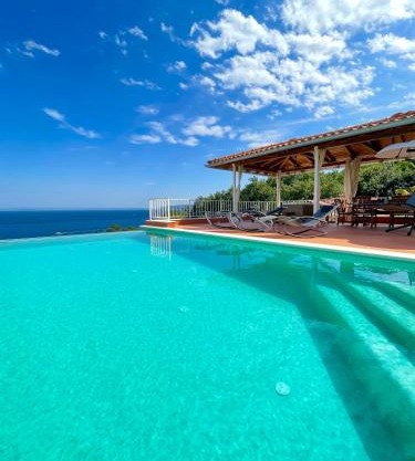 VILLA LOVRAN - 150 m to the beach - infinity pool - incredible sea view - fitness room