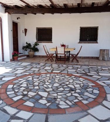 VILLA LUPINO