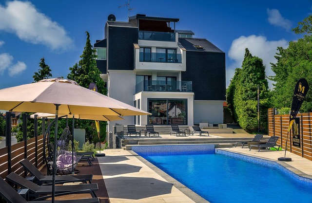 Villa Madison
