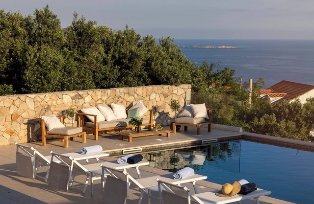 Villa Mar is a place of pure serenity and relaxation with its beautiful views