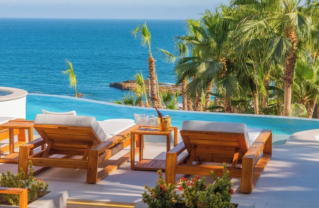Villa Mareas - Oceanview Luxury in Cabo Bello