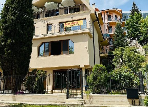 Villa Mari Guest Rooms