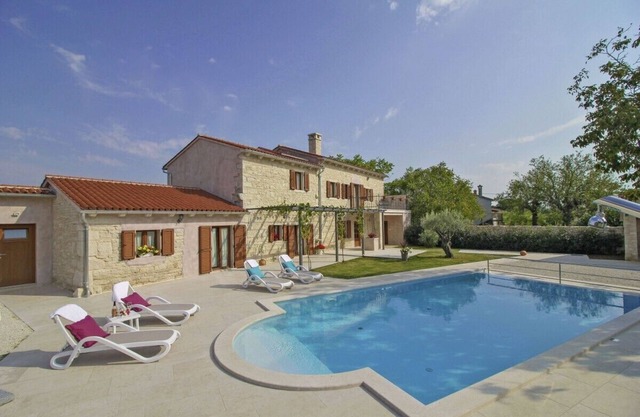 Villa Marija in Pekici (Haus für 8-10 Personen)