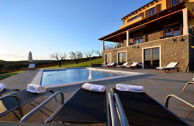 Villa Master with Pool