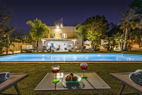 Villa Mediterraneo by Villa Plus