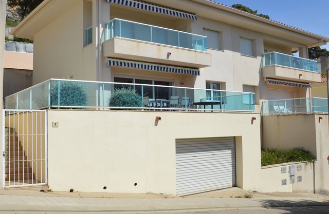 Villa "Medas Maura 8" with Pool, Wi-Fi, Balcony & Terrace