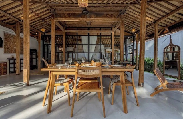 Villa Murti; Charming 2-bedroom house in Kecamatan Ubud, Indonesian
