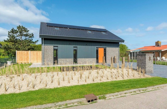 Villa near North Holland Beach with Jacuzzi