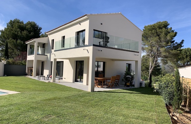 Villa Neuve Standing Clim Piscine à 9 km du Centre D'aix en Provence