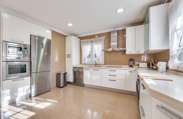 Villa Olivo Family House