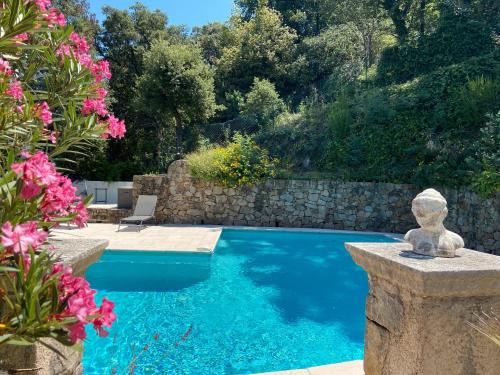 Villa paisible avec piscine privée