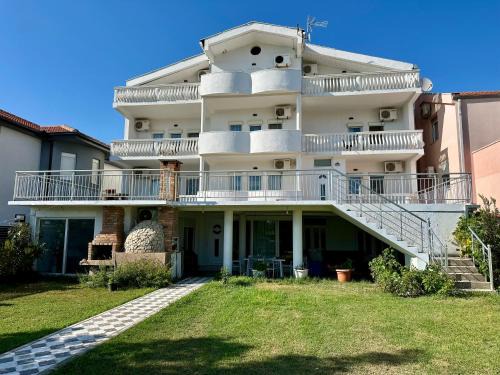 Villa Paris