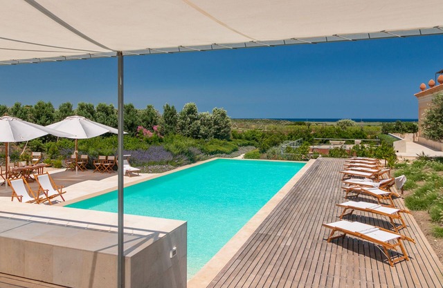 Villa Passo degli Aironi 12, Emma Villas