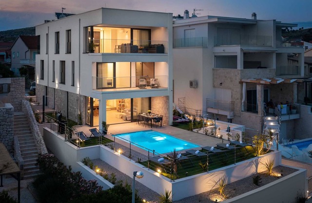 Villa Pepera with amazing sea view and heated pool