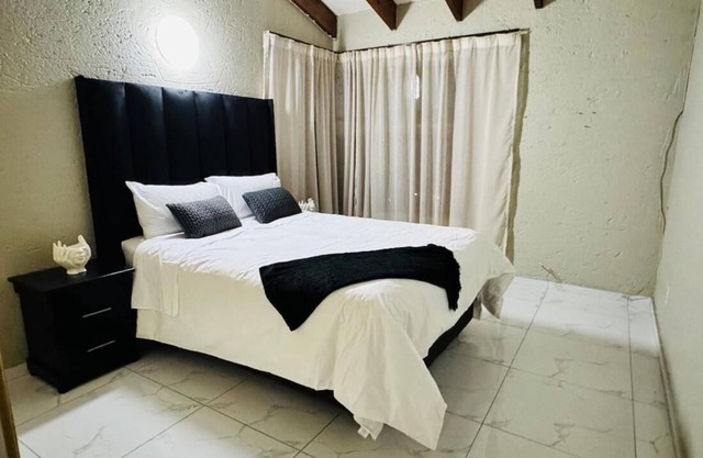 Villa Picasso- 1 Bed Villa