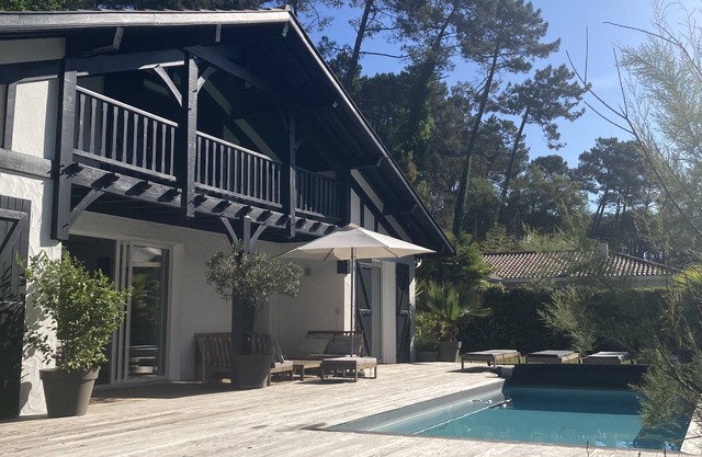 Villa Privileged neighborhood Seignosse Hossegor