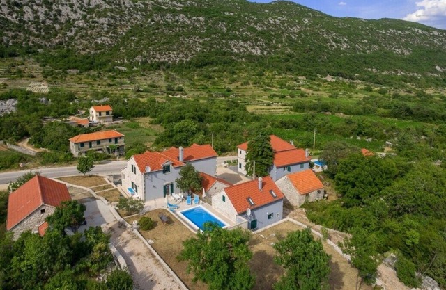Villa Roglić in Župa - Haus für 8 Personen