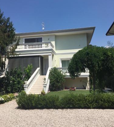 Villa Romantika