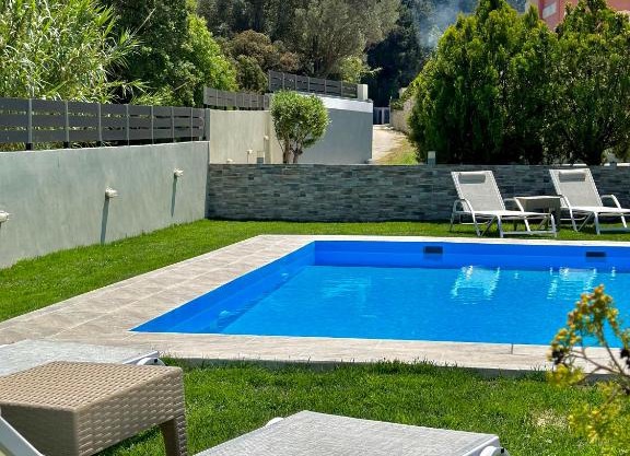 Villa Rose Ground Floor - Private Swimming Pool Garden