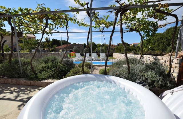 Villa Saint Anton with private pool