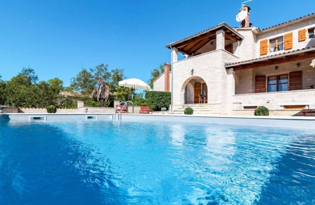 Villa Sand (PRC622) by Interhome