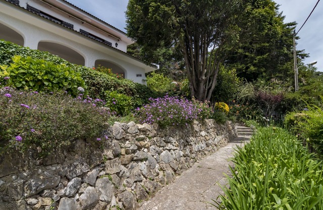 Villa Santiago, Sesimbra charming Villa Escape