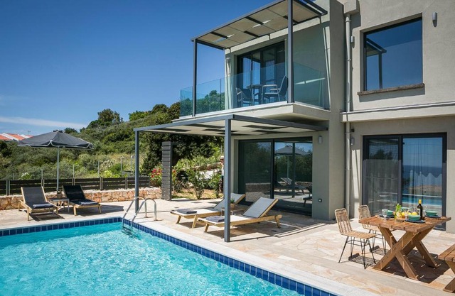 Villa Sea front