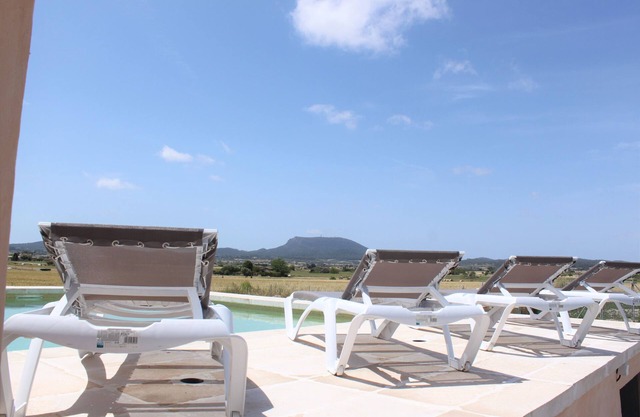 Villa 'Secretari' with Mountain View, Private Pool and Wi-Fi