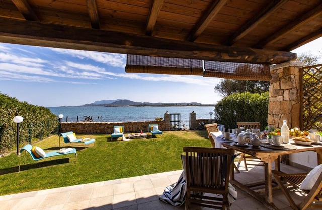 Villa Smeralda sul mare