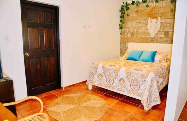 Villa Sofia Aruba ~Studio Luna🌙 5min drive to the best beaches!