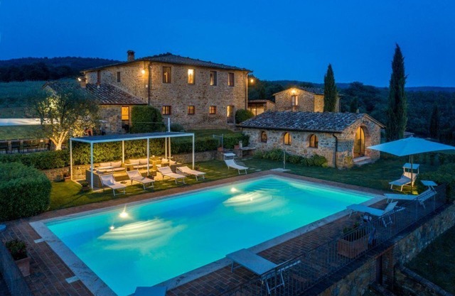 VILLA SOLATA - Nine Bedroom Villa, Sleeps 20