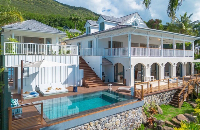 Villa Sorana - Seven Bedroom Villa, Sleeps 19