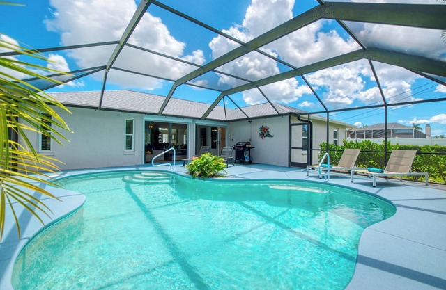 VILLA SUNSET & SEASHELLS – HEATED POOL | BOAT RENTAL + TOURS VOUCHER INCL.