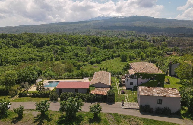 Villa Terre Normanne 16, Emma Villas