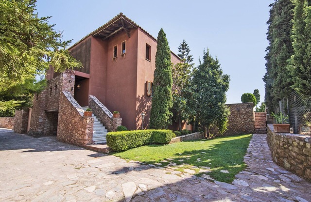 Villa Terra Mare Varkiza