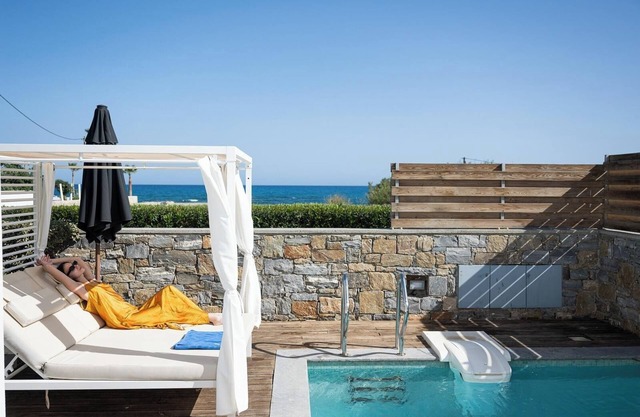 Villa Thoi, Exclusive Villa with Private Beach Facilities