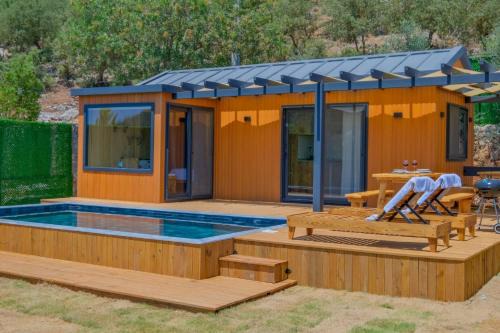 Villa Tiny Levissi 2