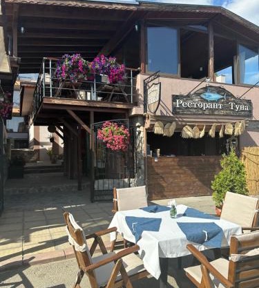 Villa Tuna