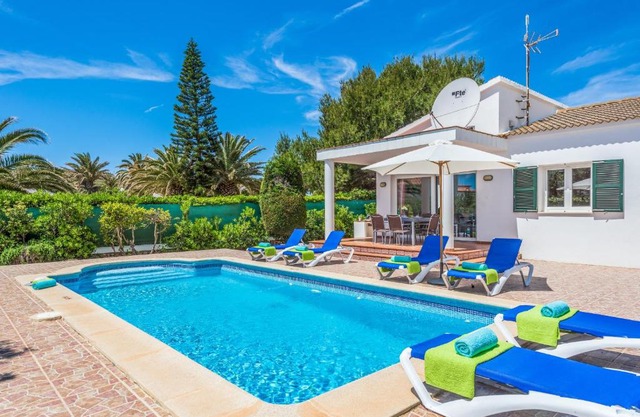 Villa Velasco CB by Mauter Villas