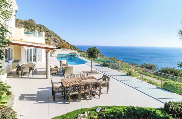 Villa Viewpoint 5 - Five Bedroom Villa, Sleeps 8