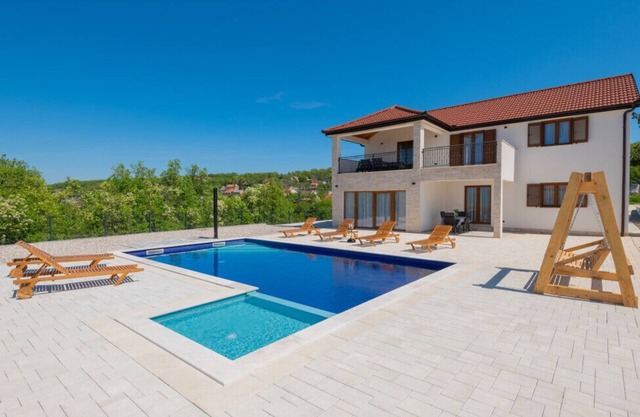 Villa Vignani - Makarska by Villas Guide