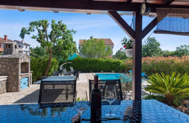 Villa Villa with private pool and barbecue