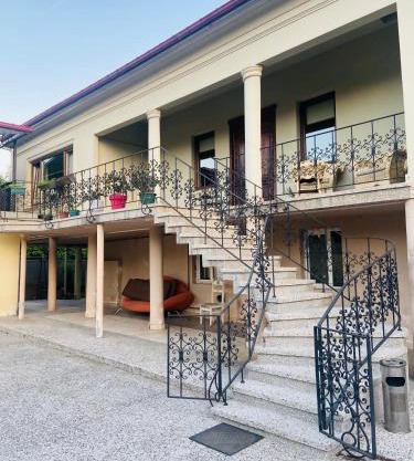 Villa Visteria with terrace