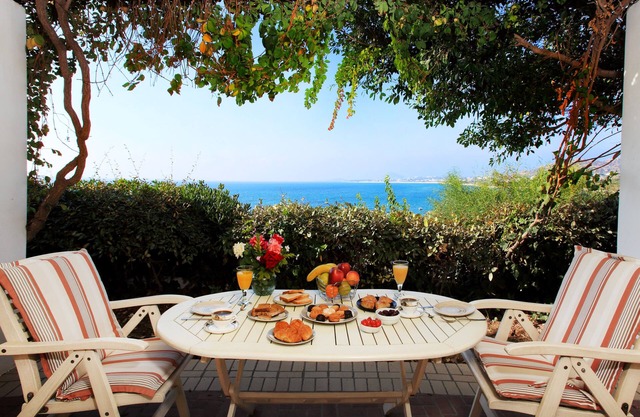 Villa 'Wave' in Villa Paradise Boutique Villas Hotel - Plaka beach