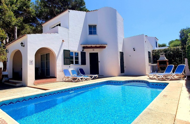 Villa with private pool, at 150 m of the beach